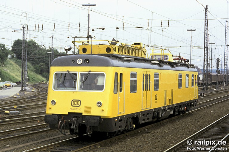 DB 704 003-3