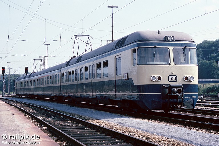 DB 427 104-5
