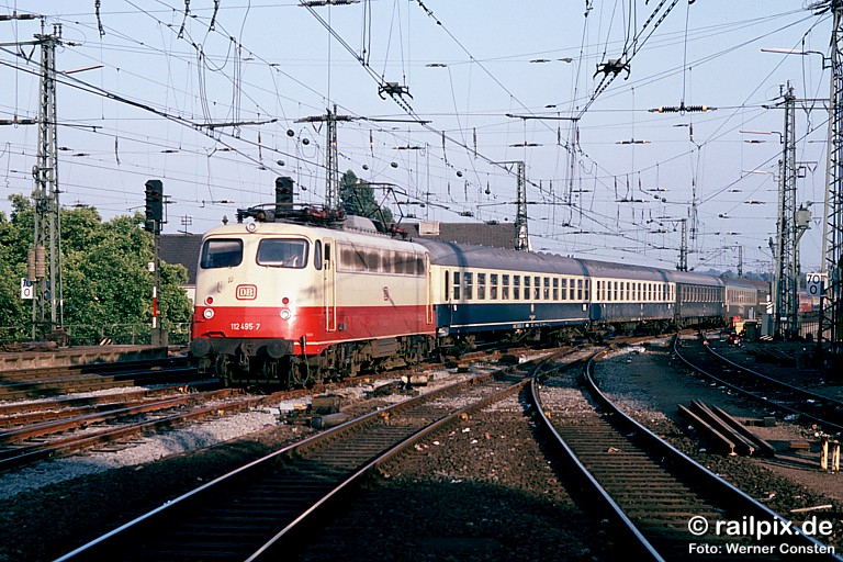 DB 112 495-7