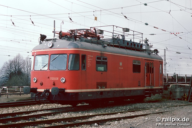 DB 702 124-9