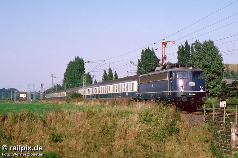 DB 110 439-7