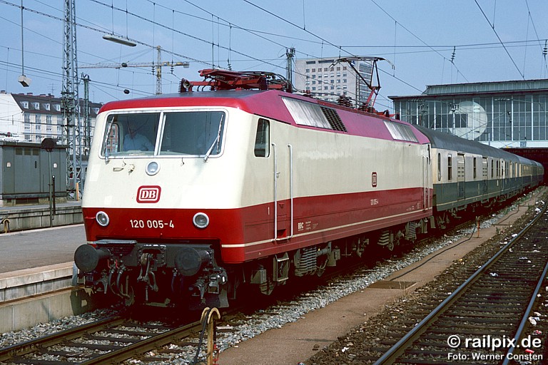 DB 120 005-4