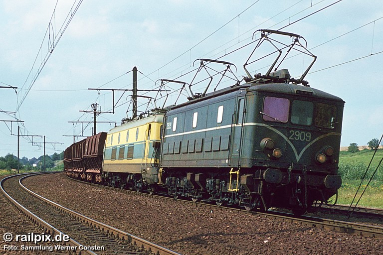 SNCB 2909 und 23..