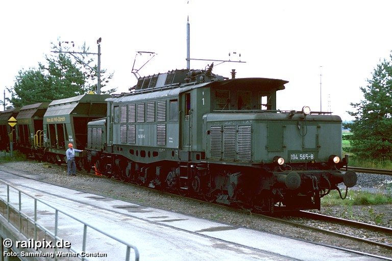 DB 194 565-8