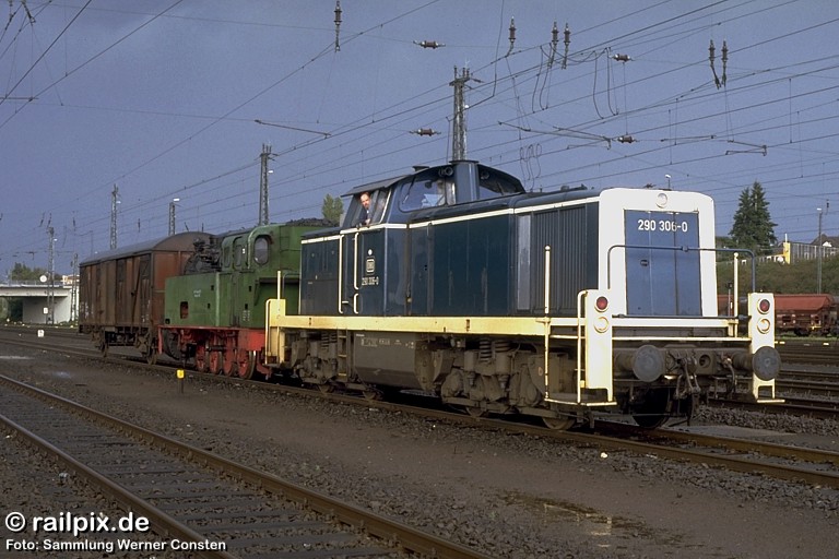 DB 290 306-2 und EBV Emil 2