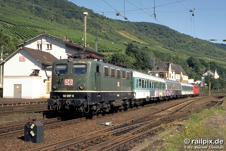 DB 141 097-6 und 140 171-0