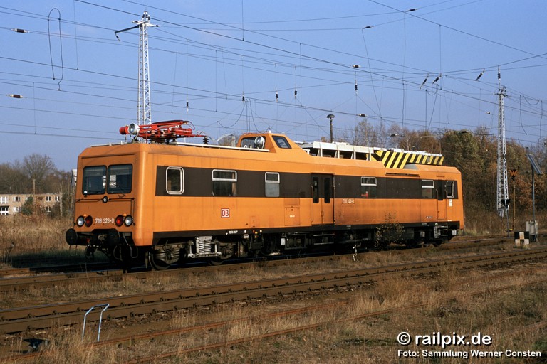 DB 708 328-0