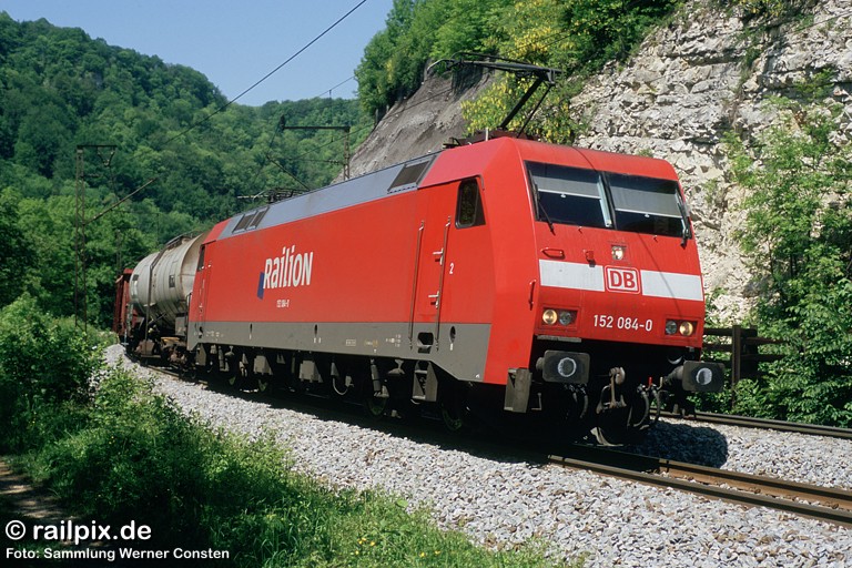 DB 152 084-0