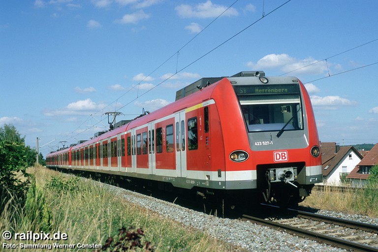 DB 423 527-1