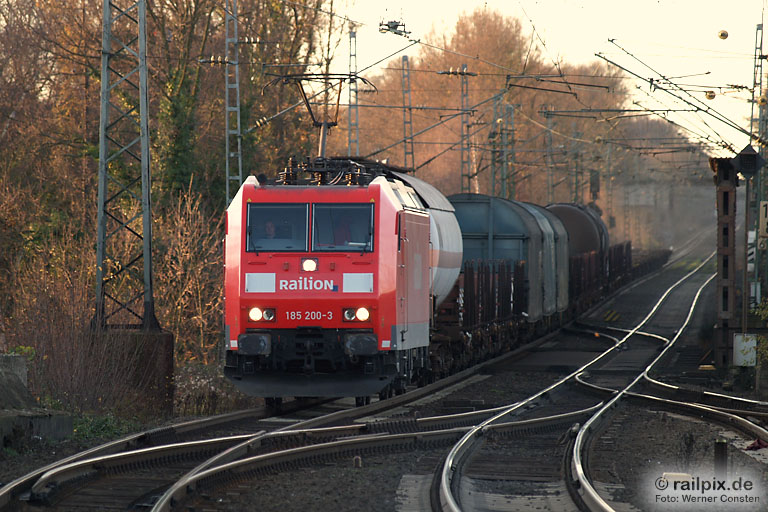 DB 185 200-3