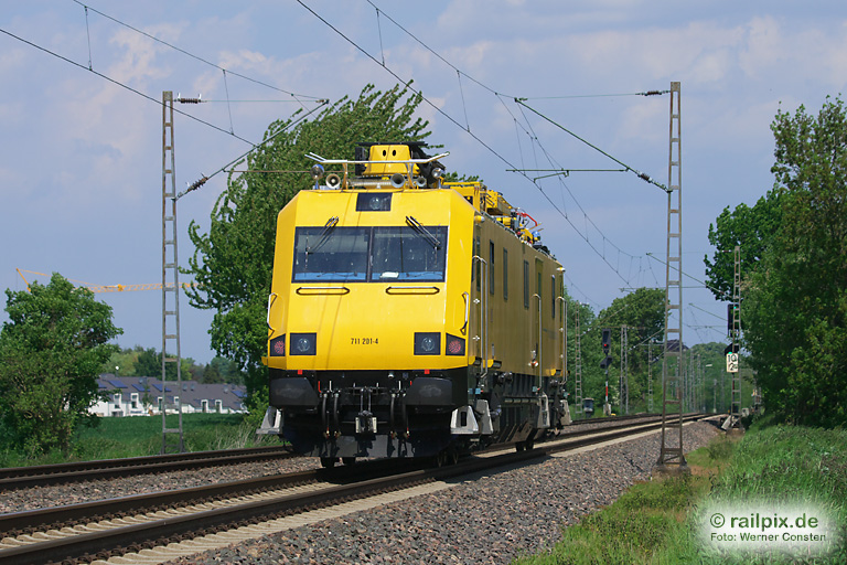 DB 711 201-4